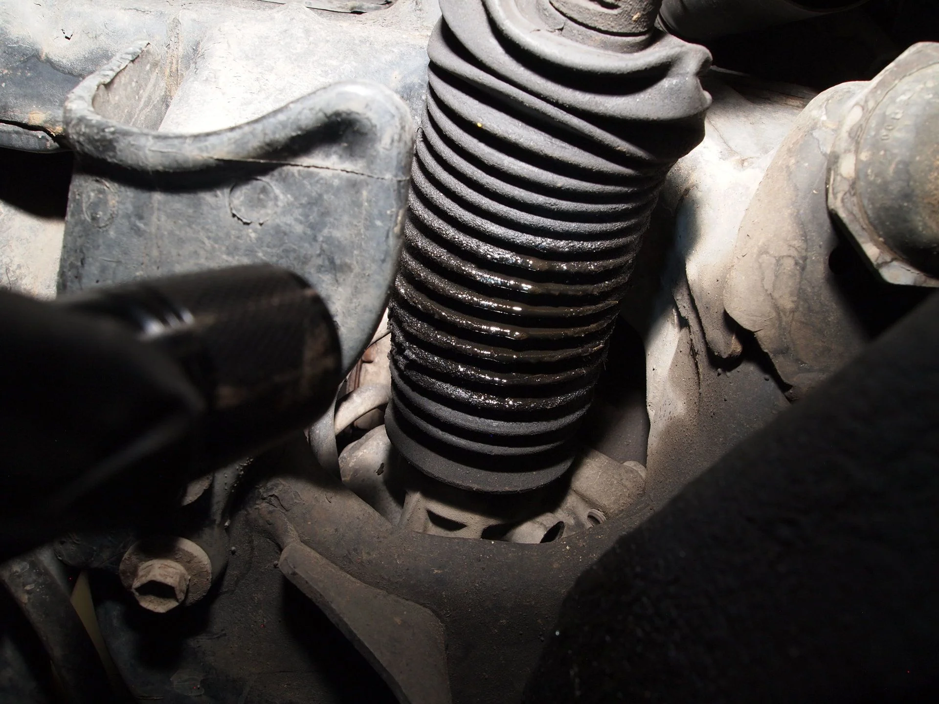98 LX 300K PS boot.JPG