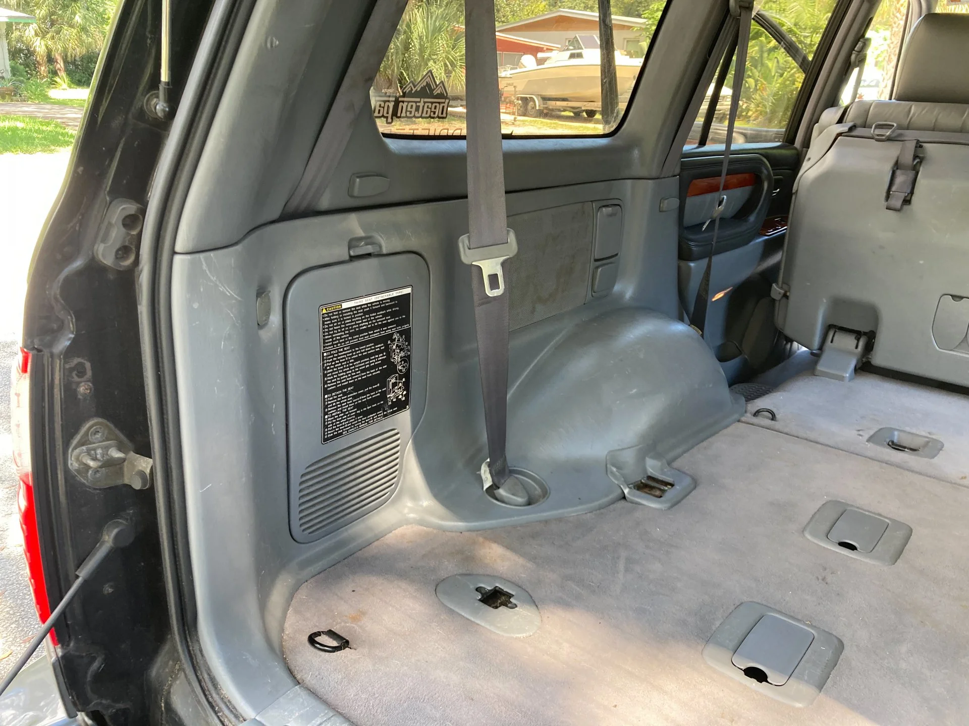 99_LX470-28.webp