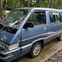_Toyota_Van_3.webp
