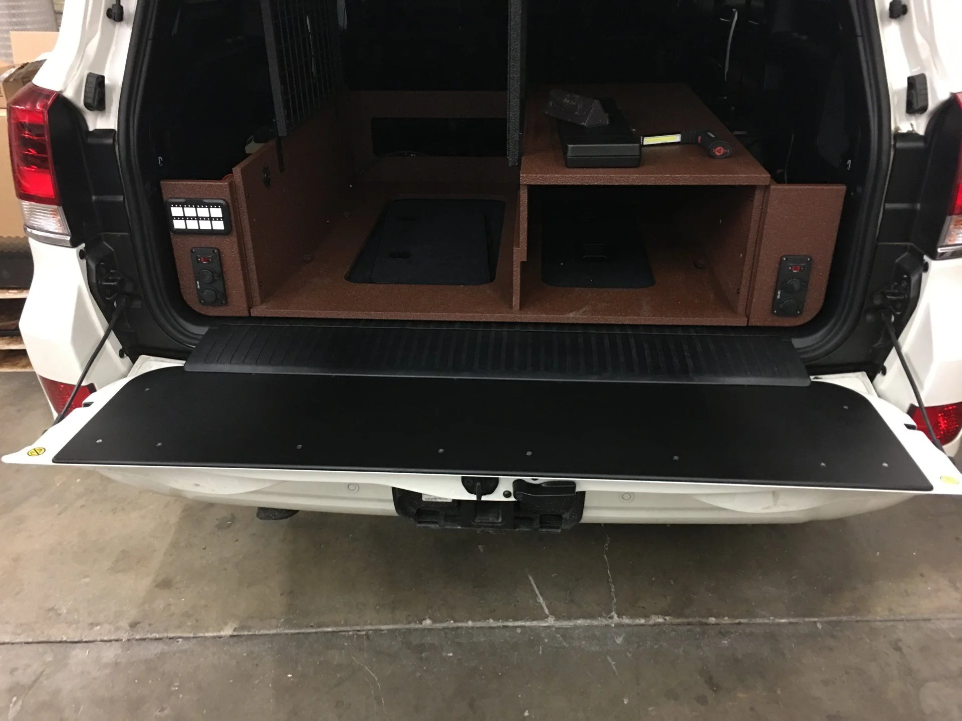 AAA 200 Richlite cover.webp