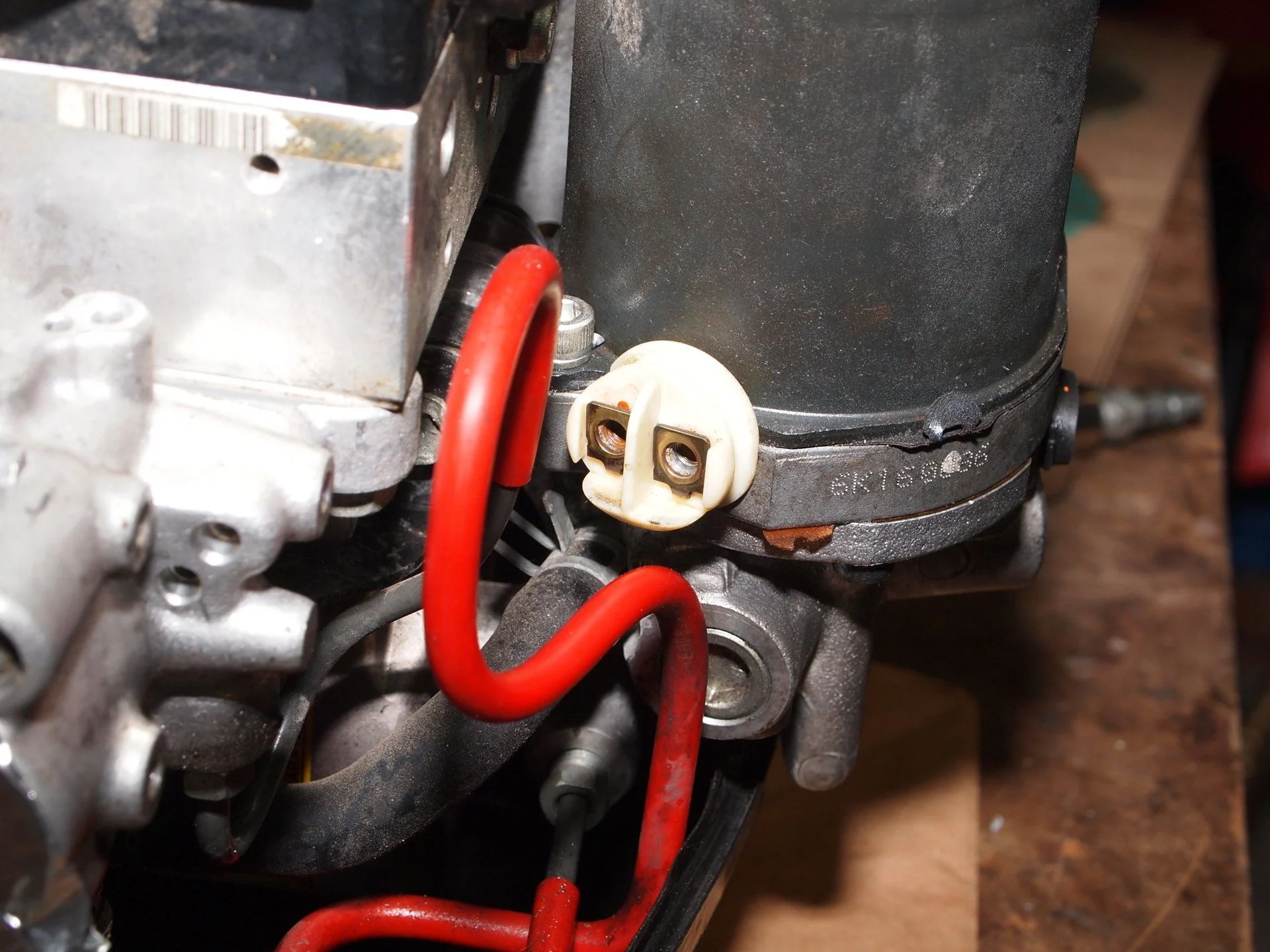 ABS rusty screws (12).webp