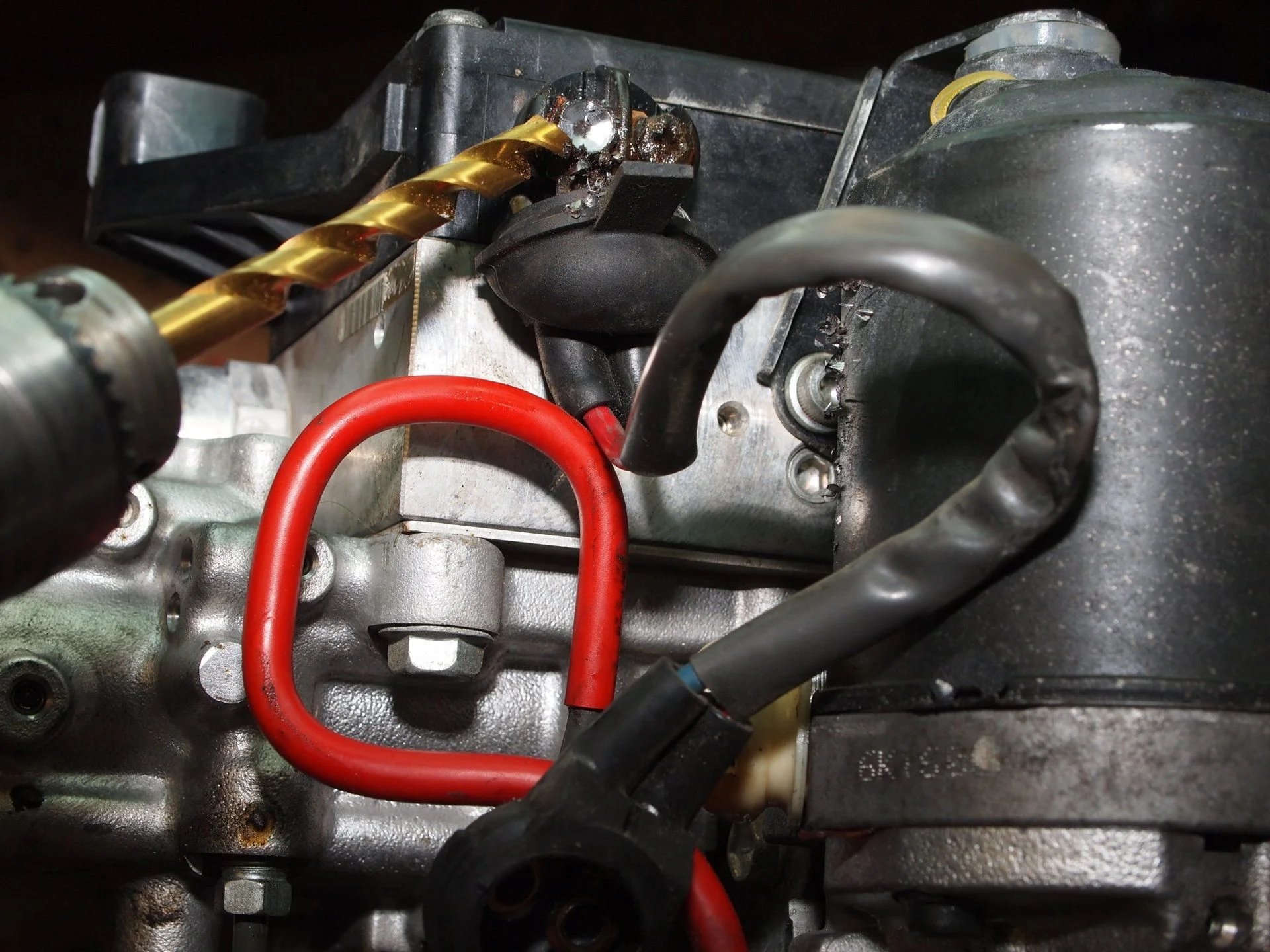 ABS rusty screws (3).webp