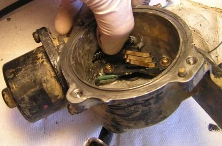 actuator motor cover removal trick.webp