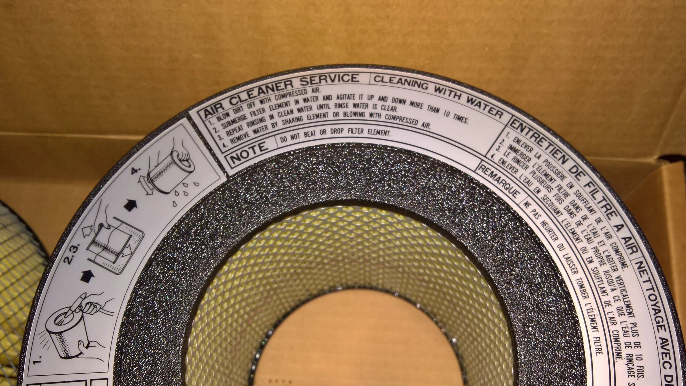Air filter 17801-61030 Washable Instruction sticker.jpg