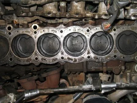 All pistons MUD.webp