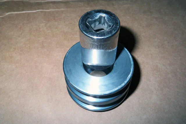 Alternator-pulley-socket3a.webp