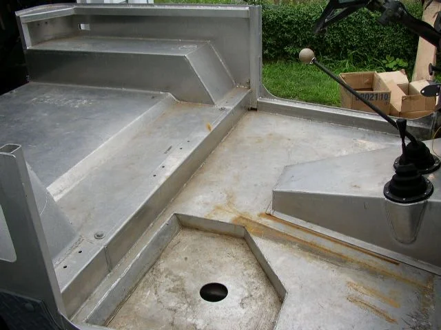 aluminum bed front.webp