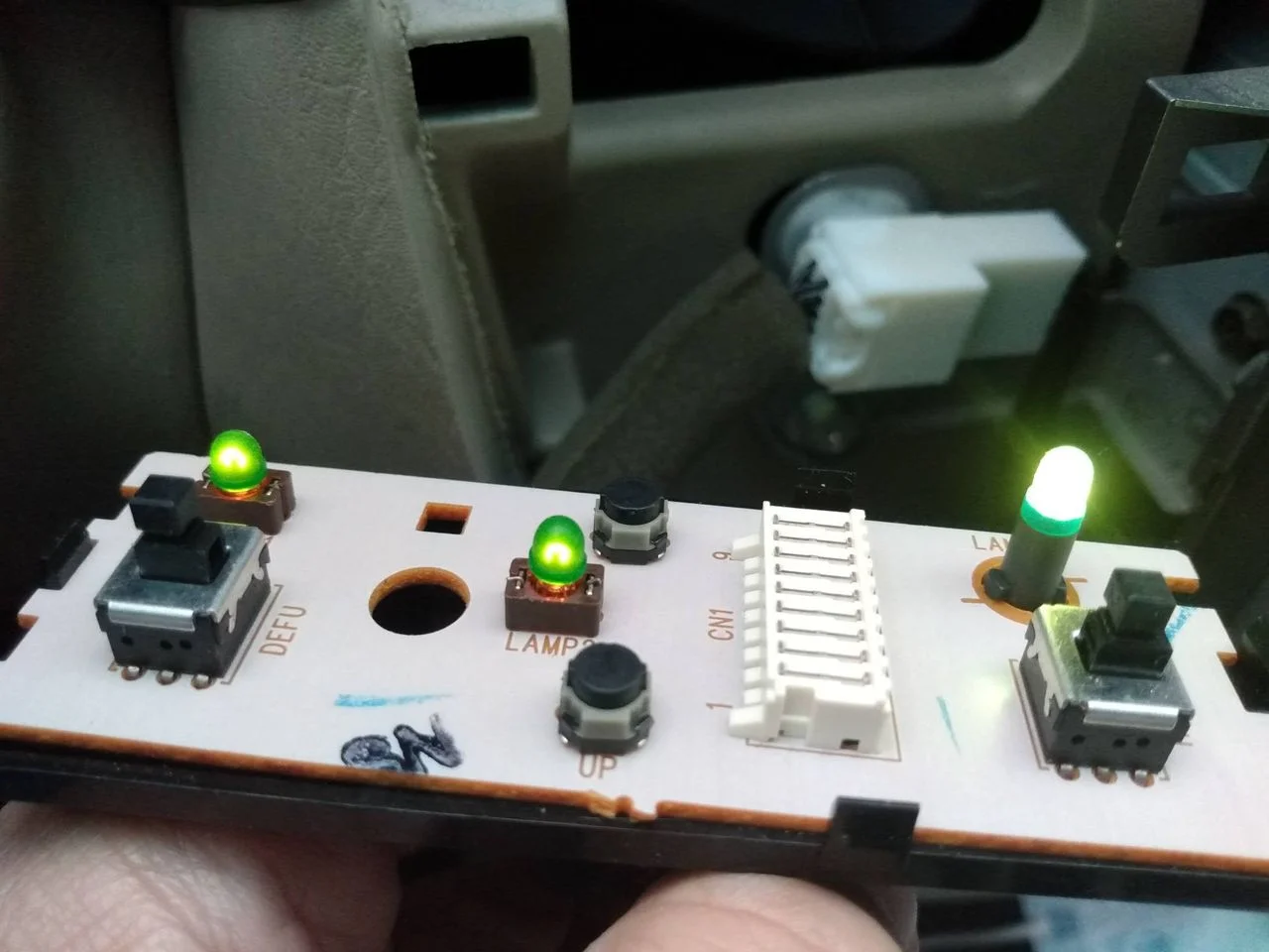 Antenna Switch Light.jpg
