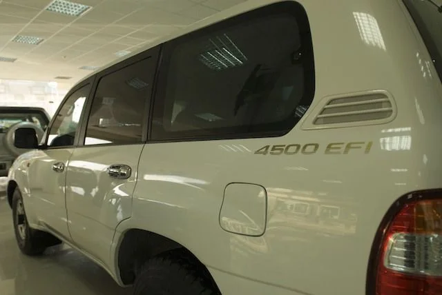 Armored UZJ100  003.webp