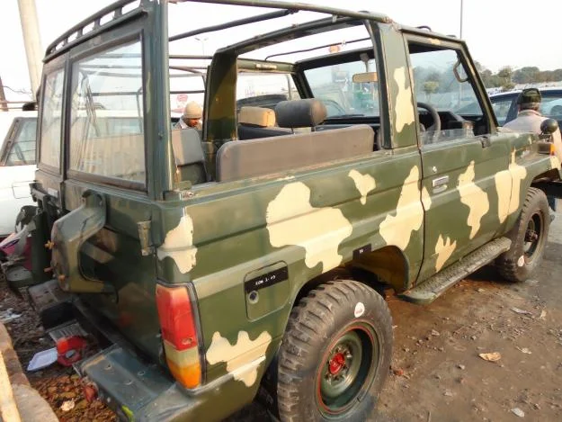 army-auction-jeep-to-1693329723.webp