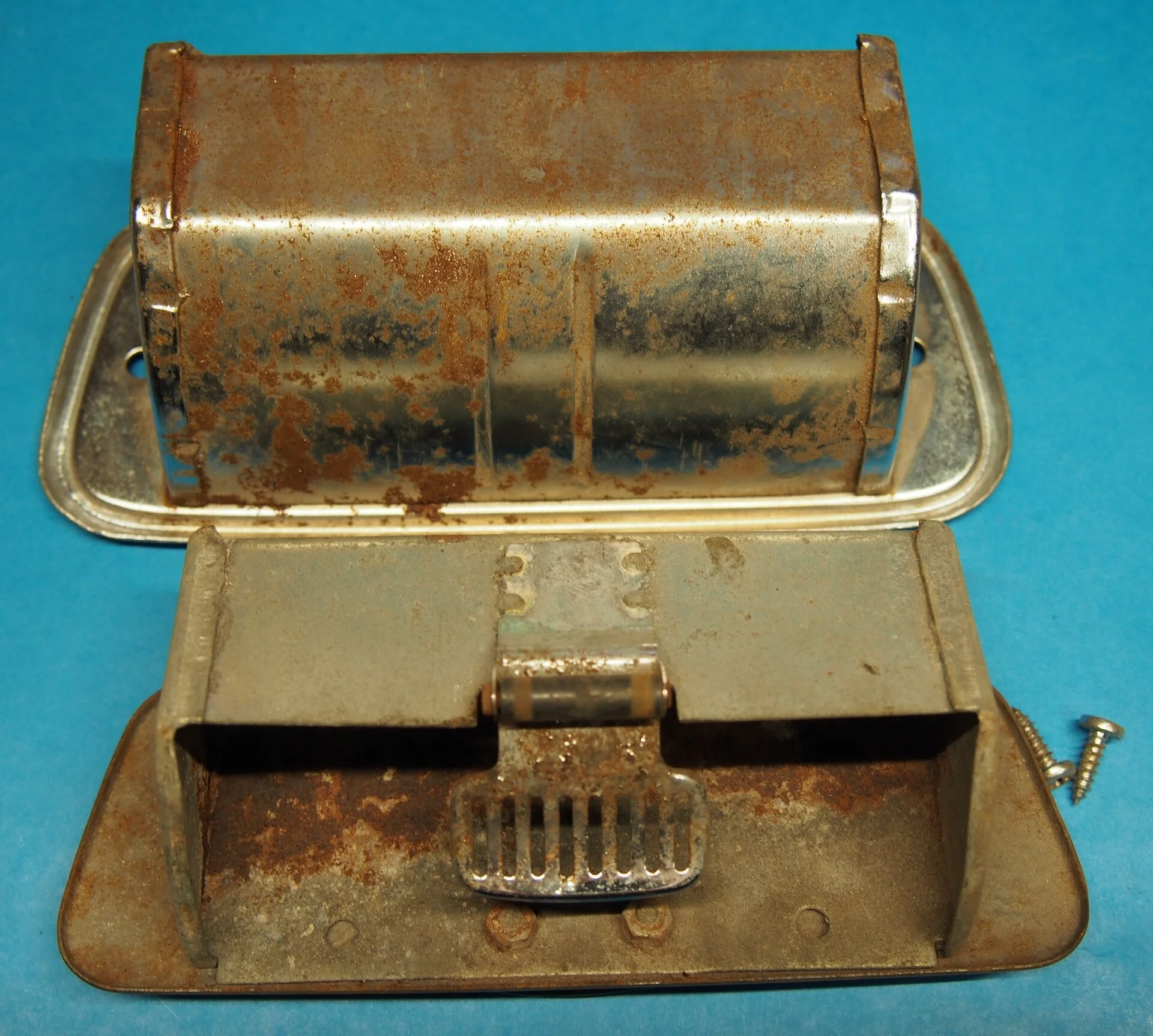 Ash tray 2.webp
