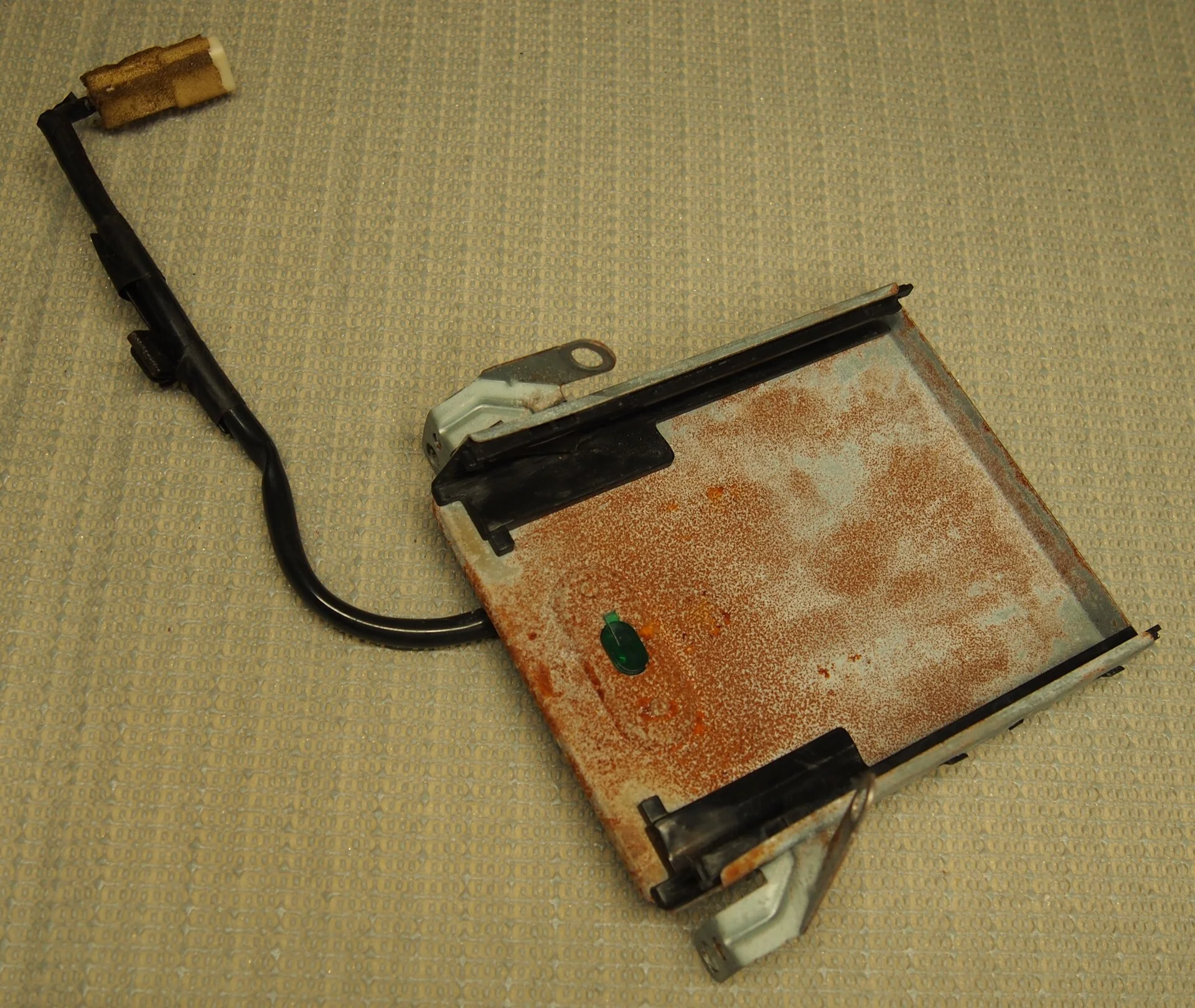 Ash tray.webp