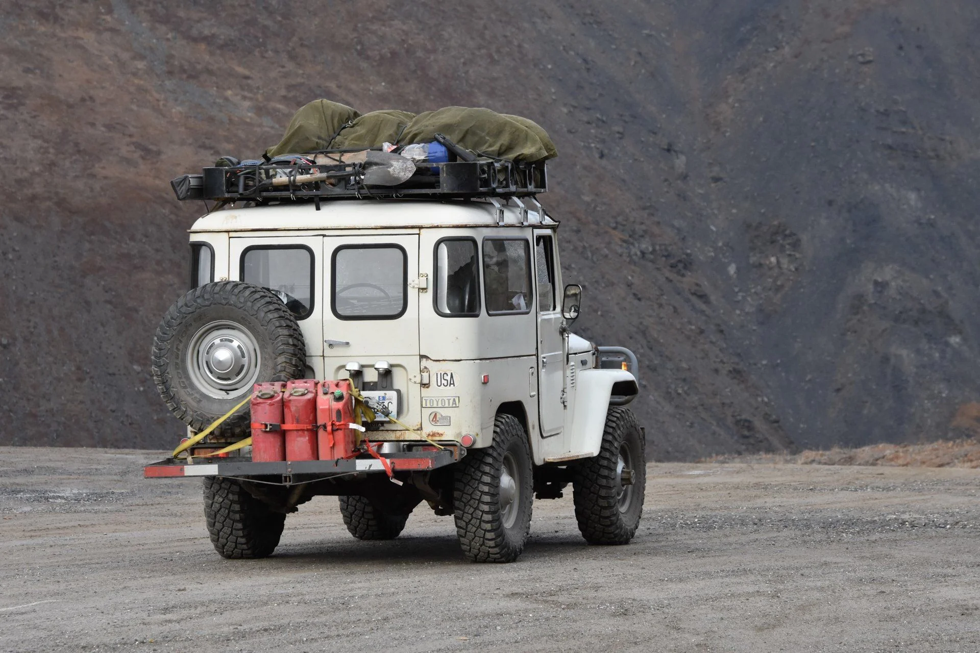 Atigun Pass II.jpg