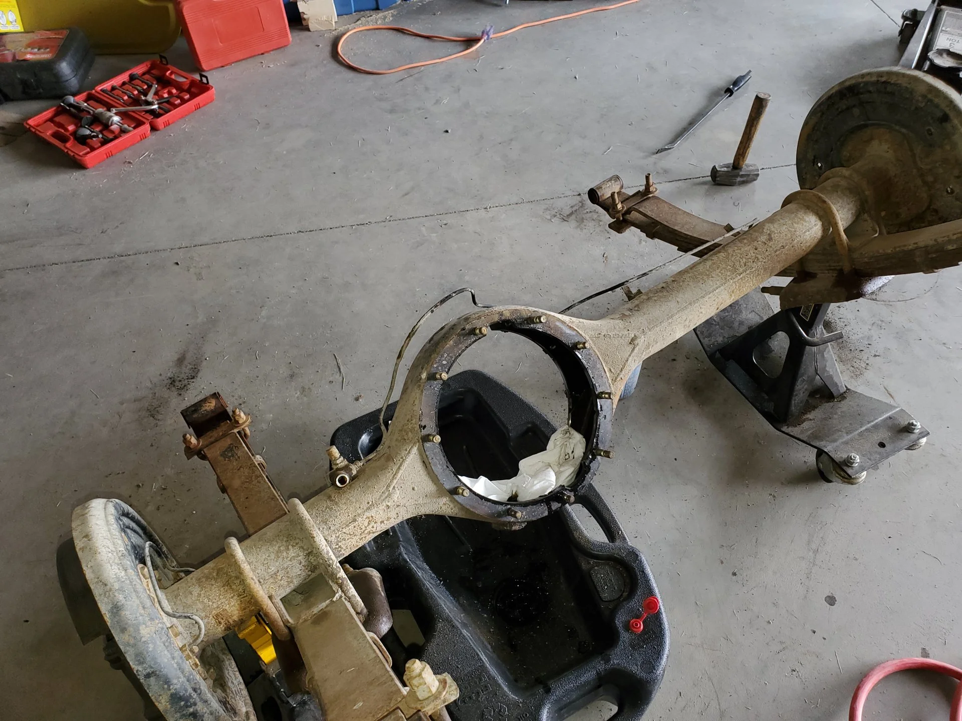 AXLE GUTTED.webp