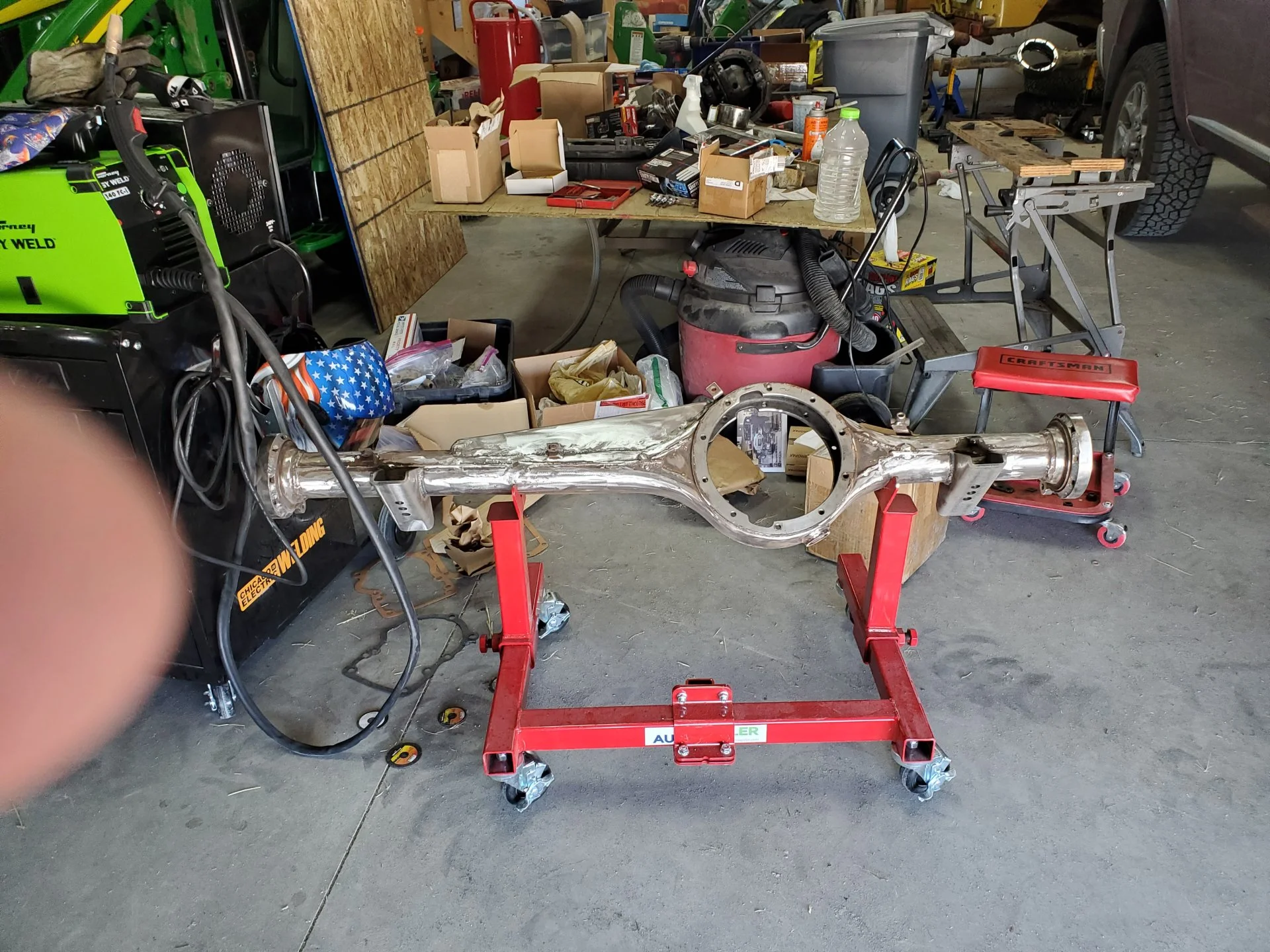 AXLE HOUSING AFTER CLEANING WITH A CATS PAW AND SOME GRINDING OF THE WELDS.webp