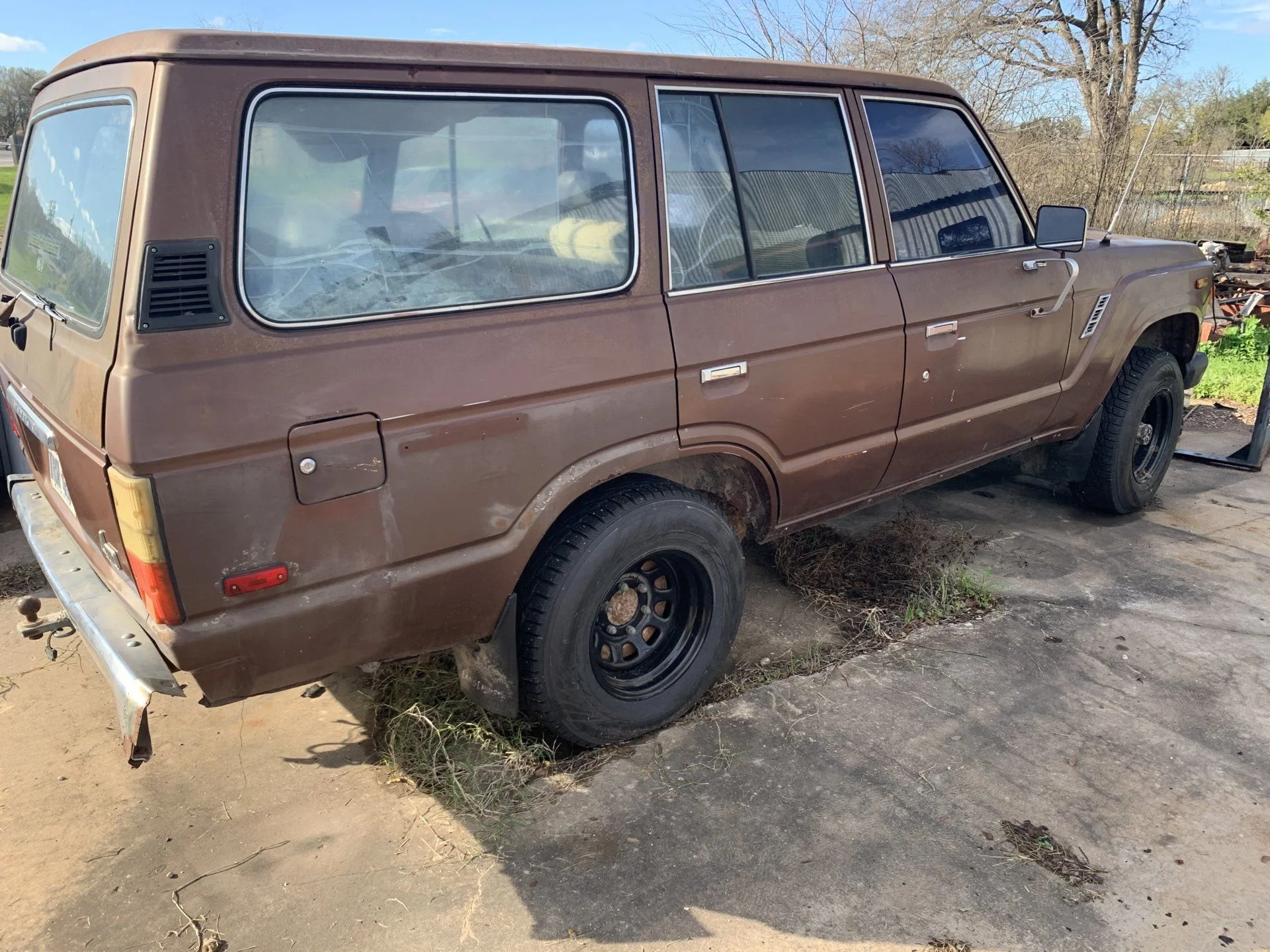 Austin Texas 1983 FJ60 resurrection
