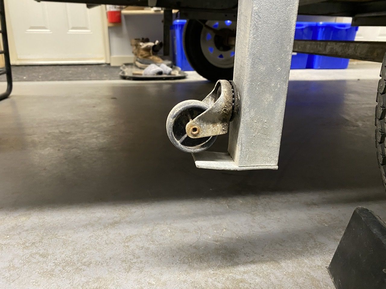 Harbor Freight folding trailer caster bracket IH8MUD Forum