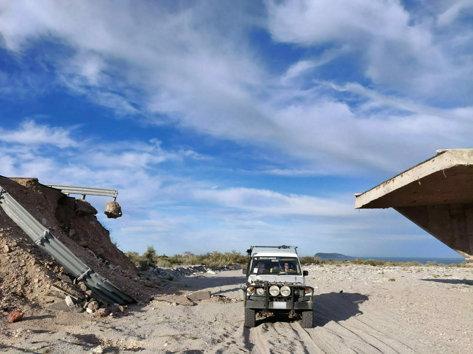 Baja-OP6_173630-BridgeOut_Troopy.jpg