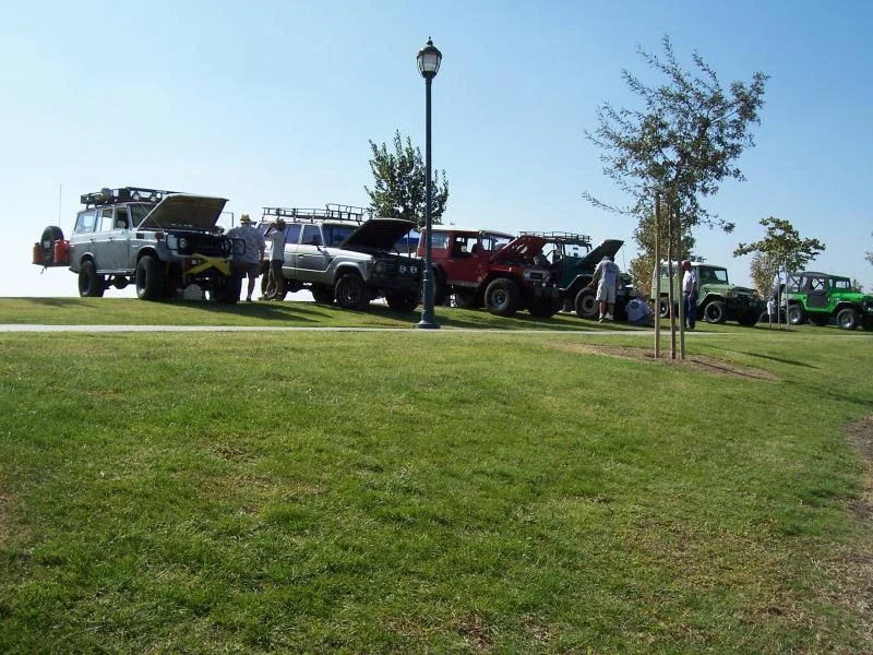 Bakerfield Landcruiser Meet 015.webp