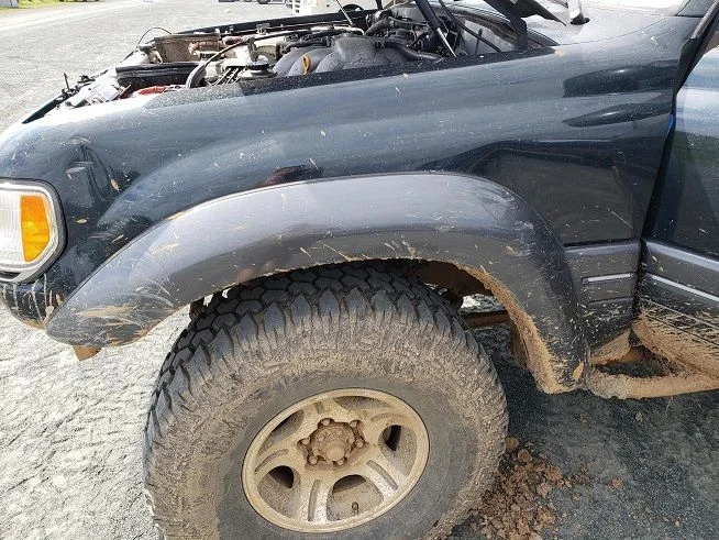 bent fender 3.jpg