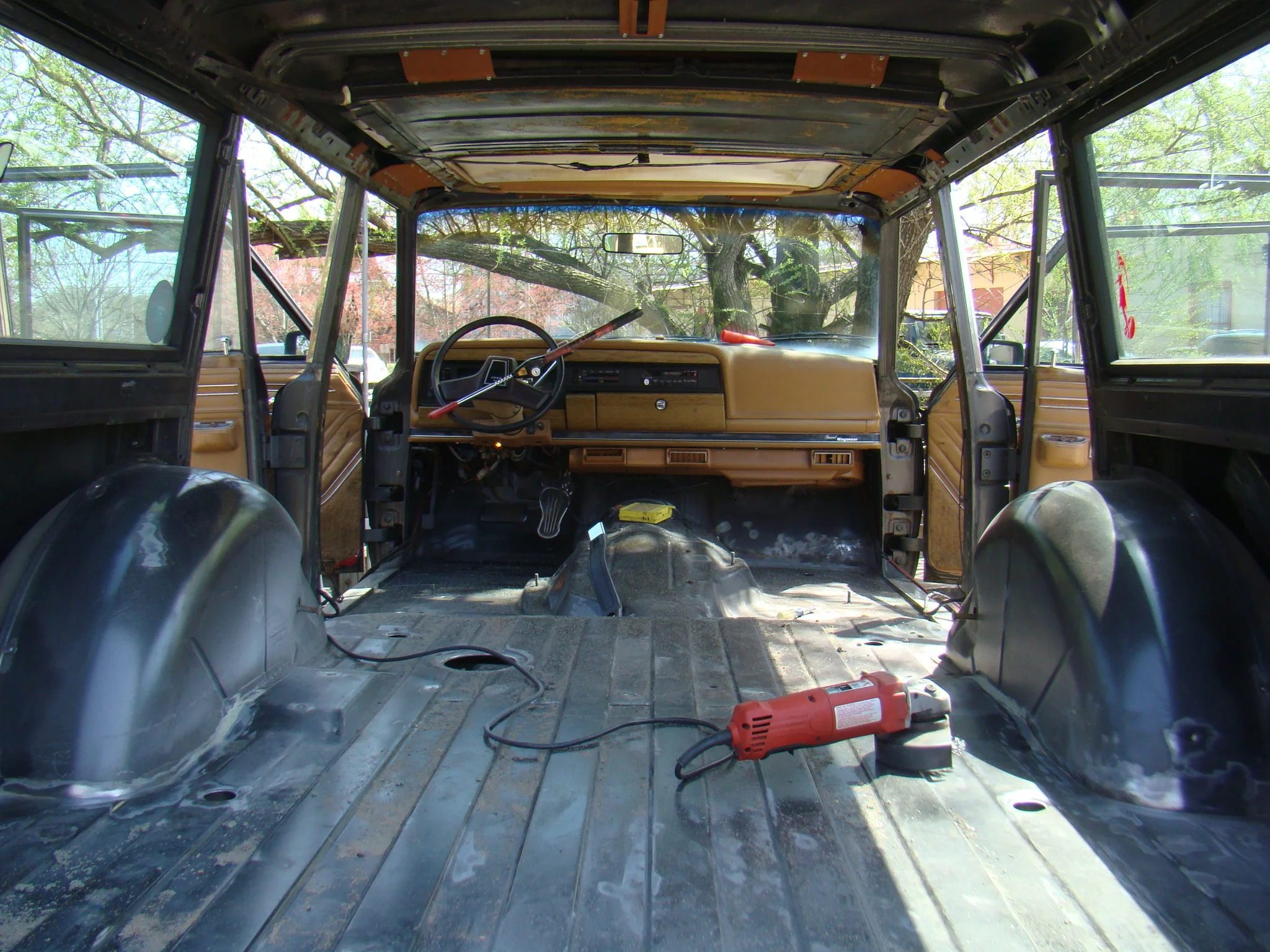 Bertha pan-seats (118).webp