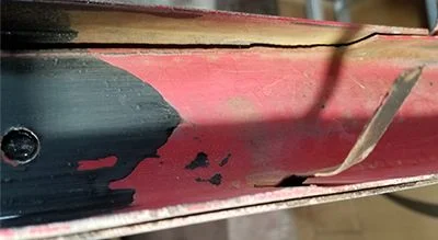 Bib Spot Welded Seams.webp