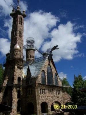 Bishop_castle1.webp