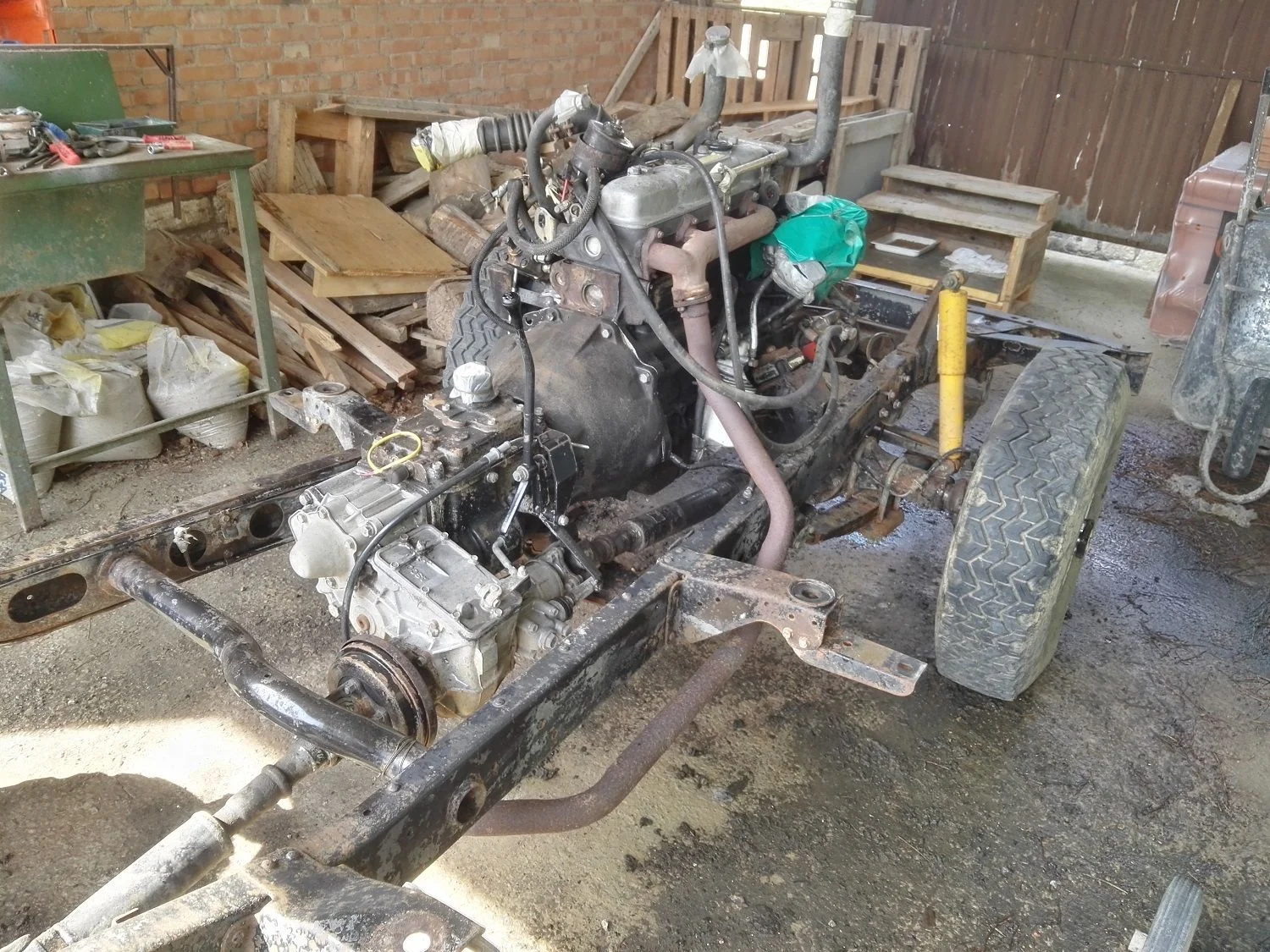 Bj40 from Italy | IH8MUD Forum