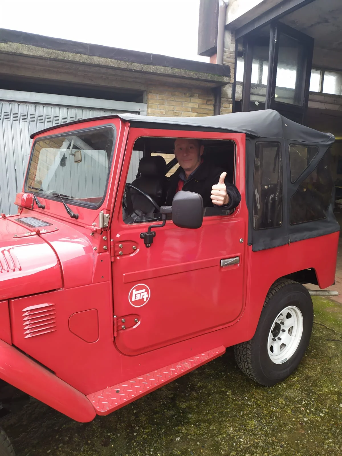 bj40cabrio.webp