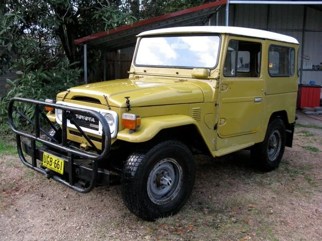 bj42 rear.webp