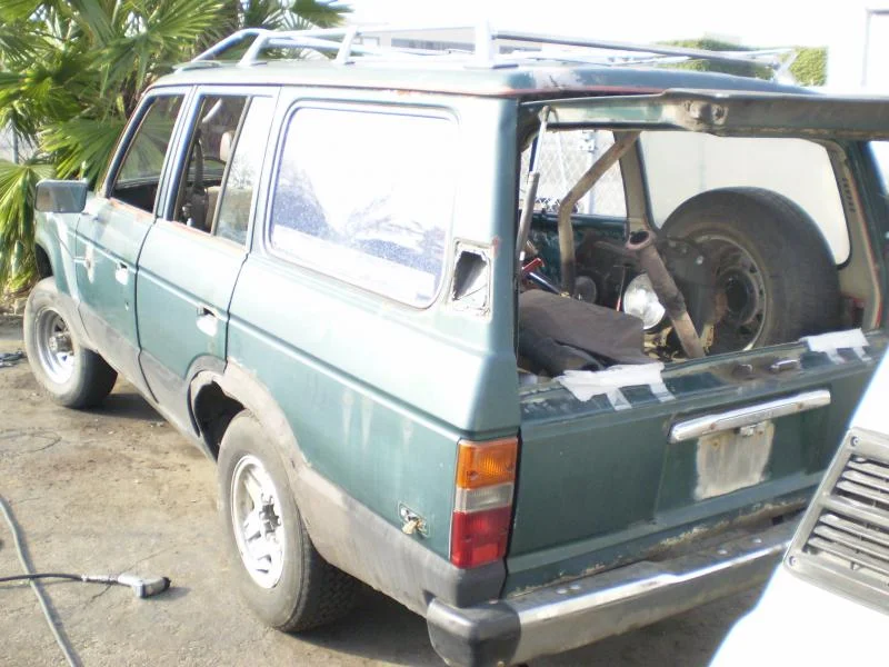 BJ60 SCRAP PARTS 001.webp