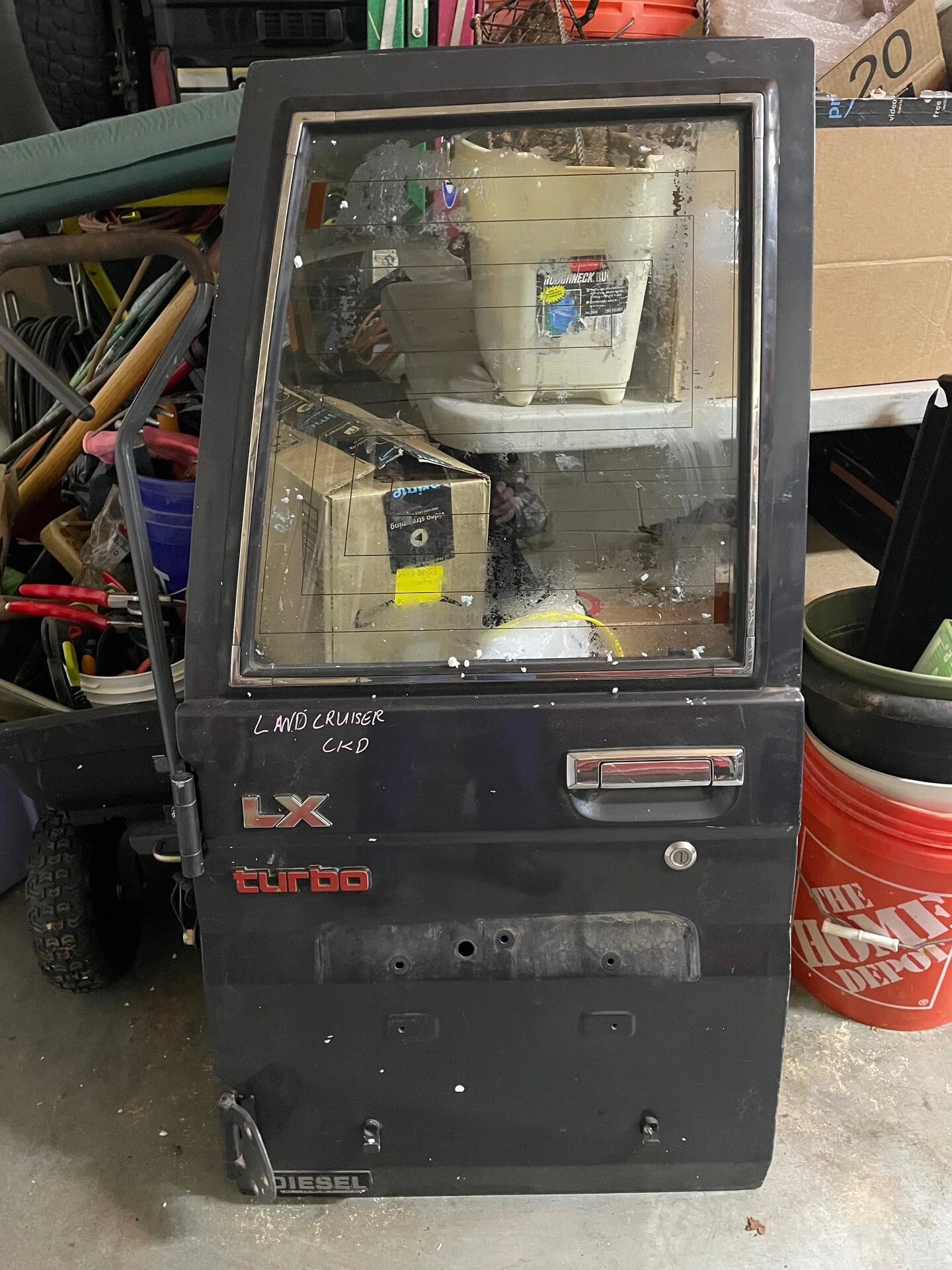 BJ74 Door 1.webp