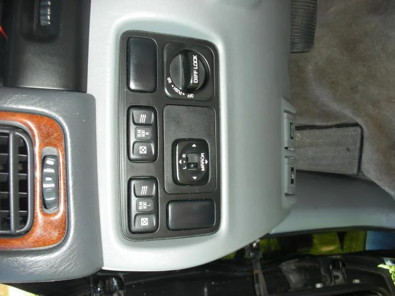 Black 100 Crusier 2.webp