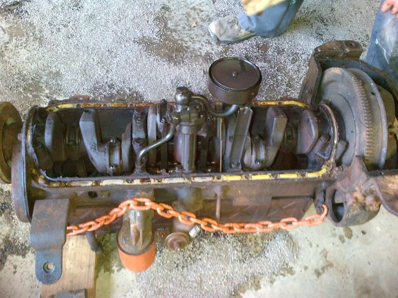 bottom end showing oil pump.webp
