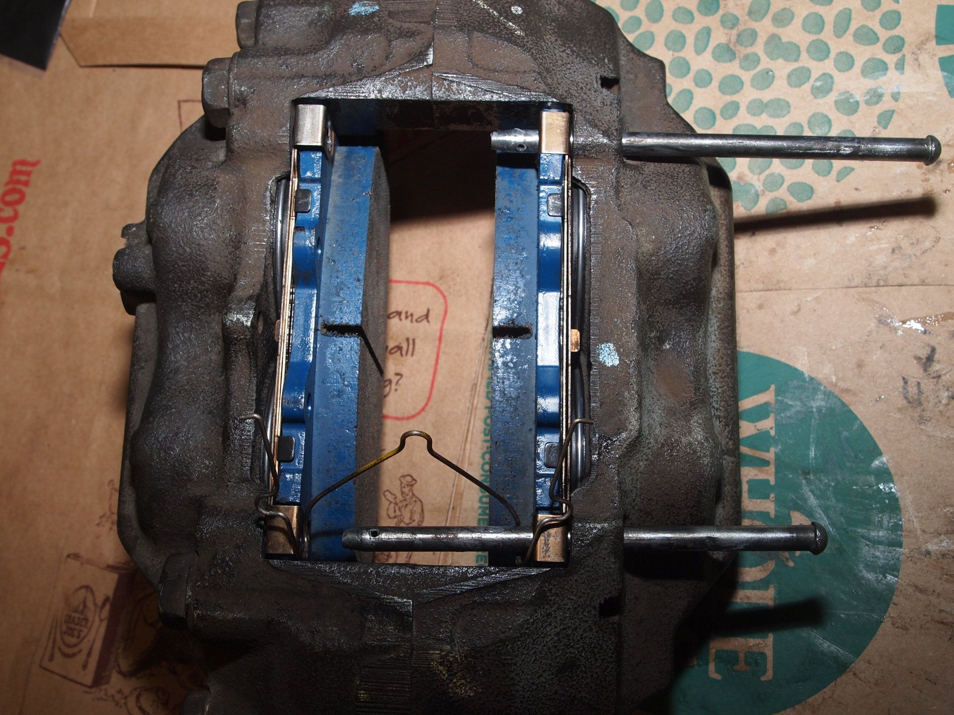 Brake caliper RH frt rebuld (15).JPG