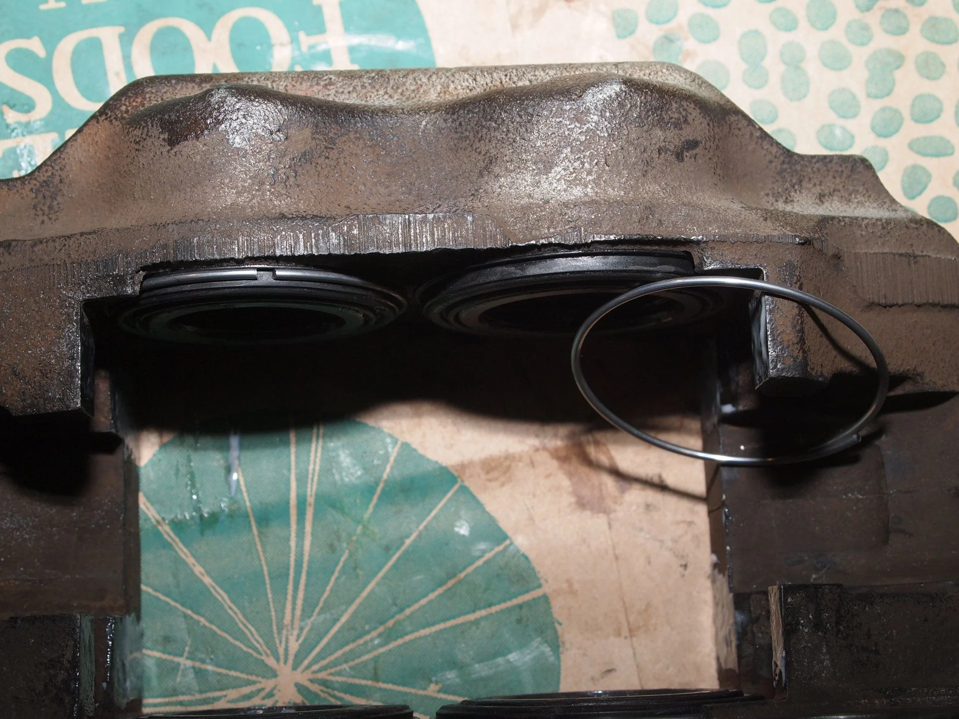 Brake caliper RH frt rebuld (7).webp