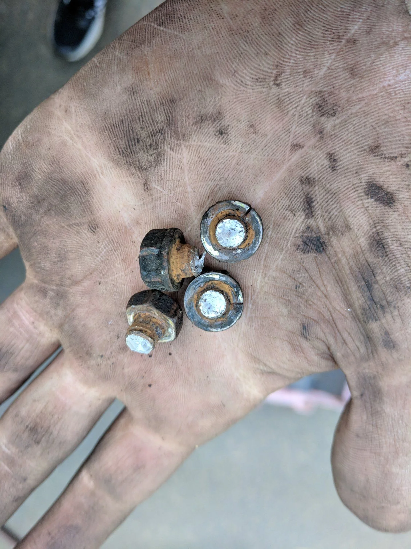 Broken bolts.webp