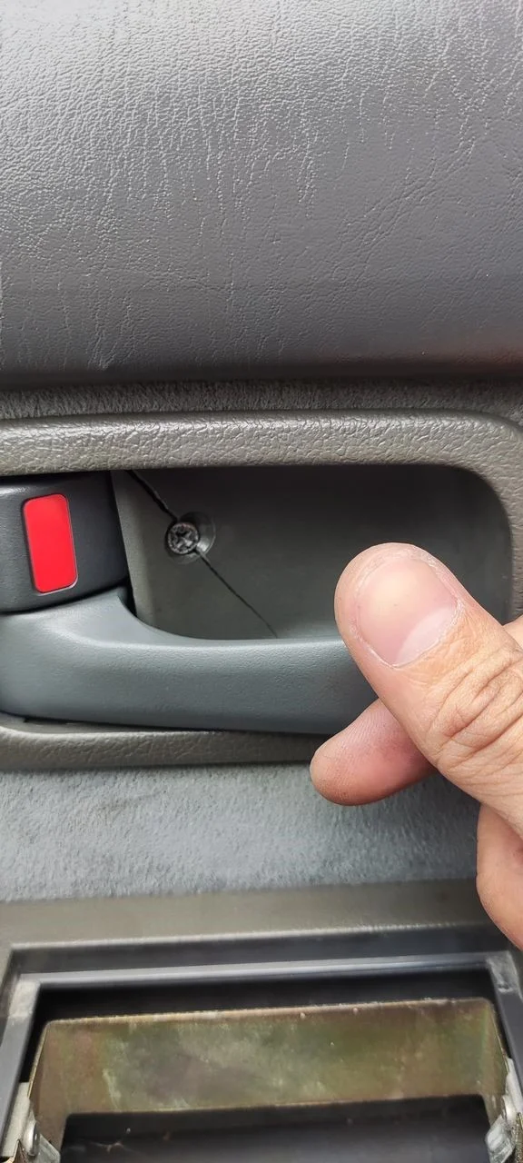 Broken Handle.webp