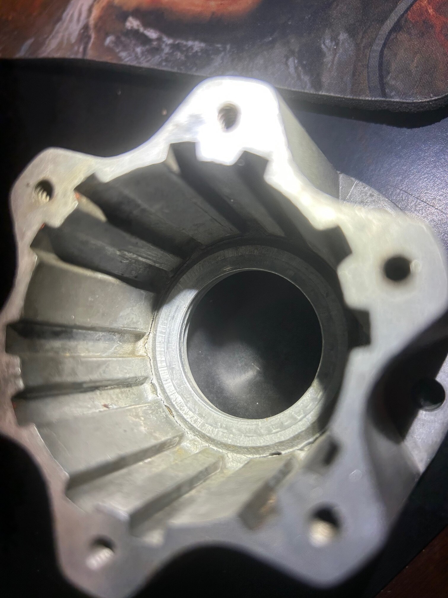 Broken Locking Hub 2.jpeg