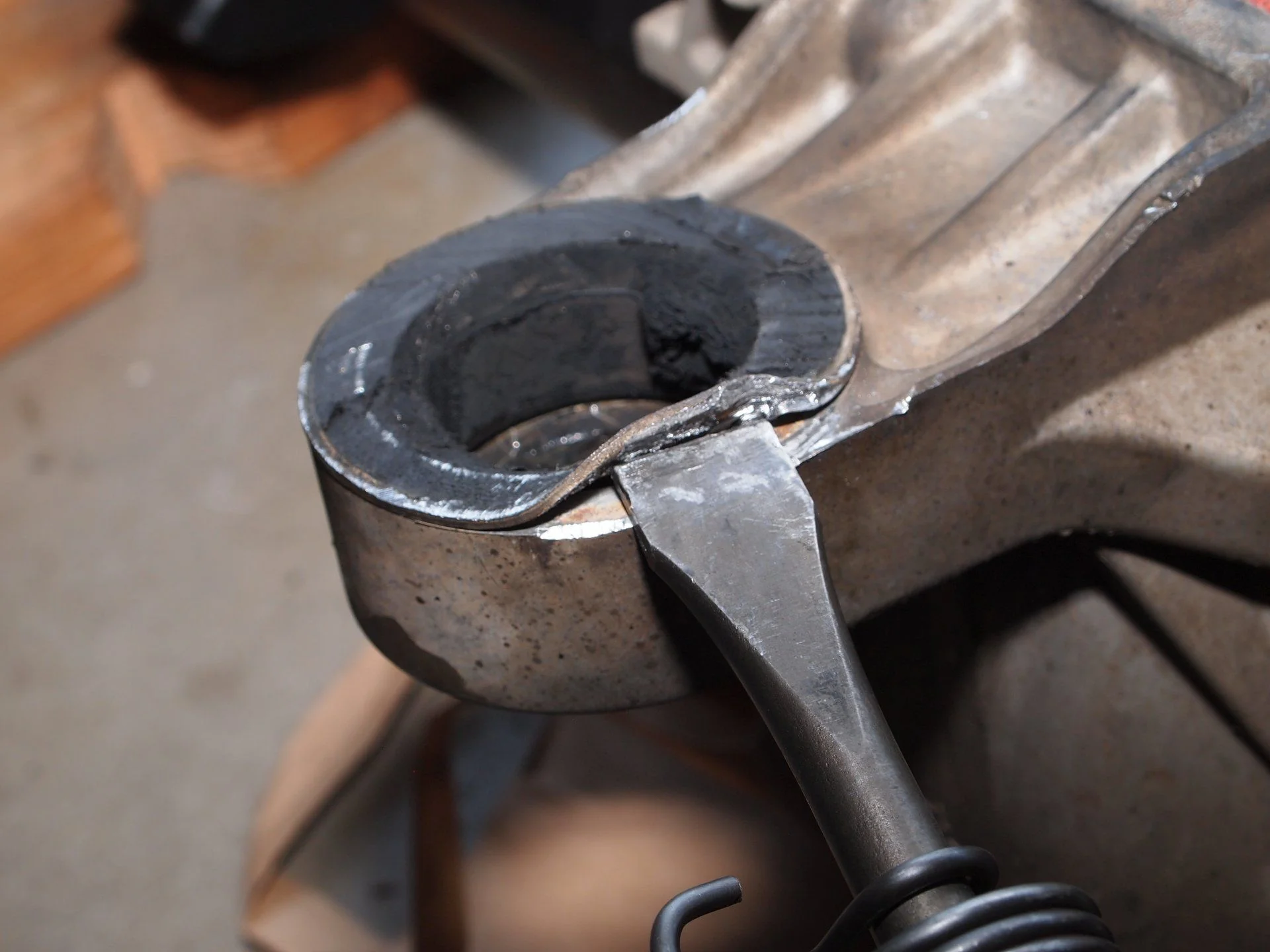 Bushing Frt Diff frt removed (10).webp