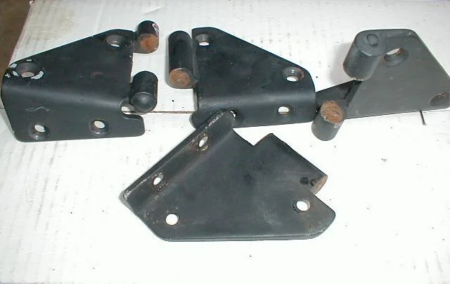 busted hinges.webp