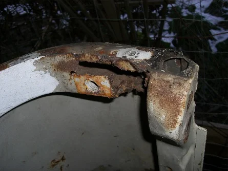 cab rusty corner-small.webp