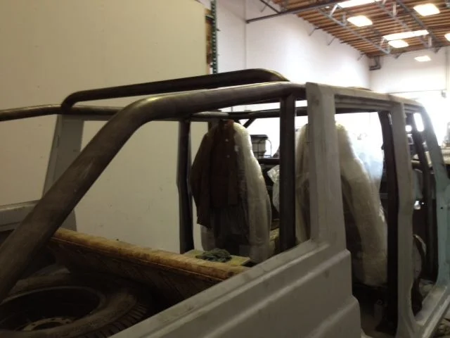 Cage Roof middle bar.webp