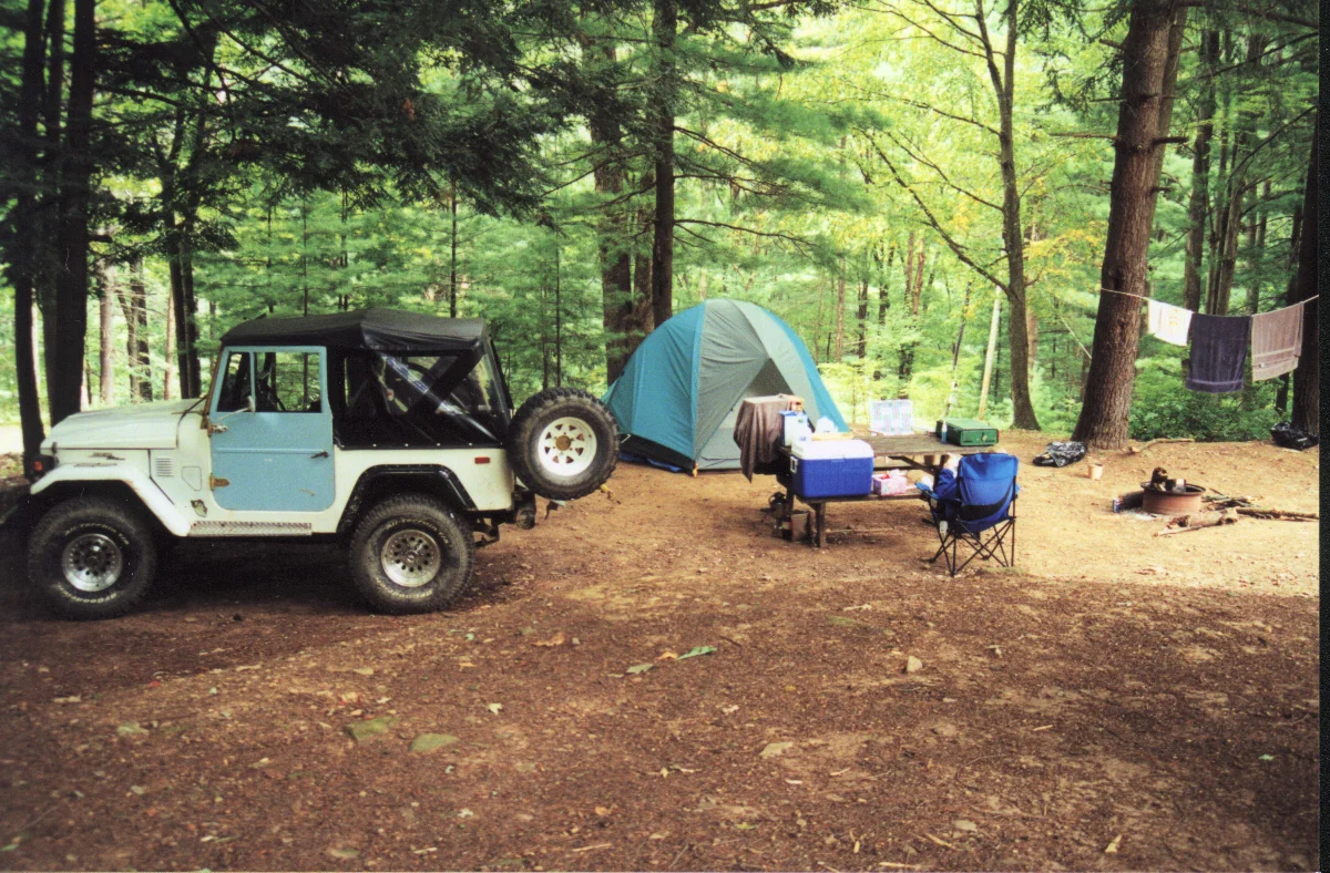 CampingAug00.webp