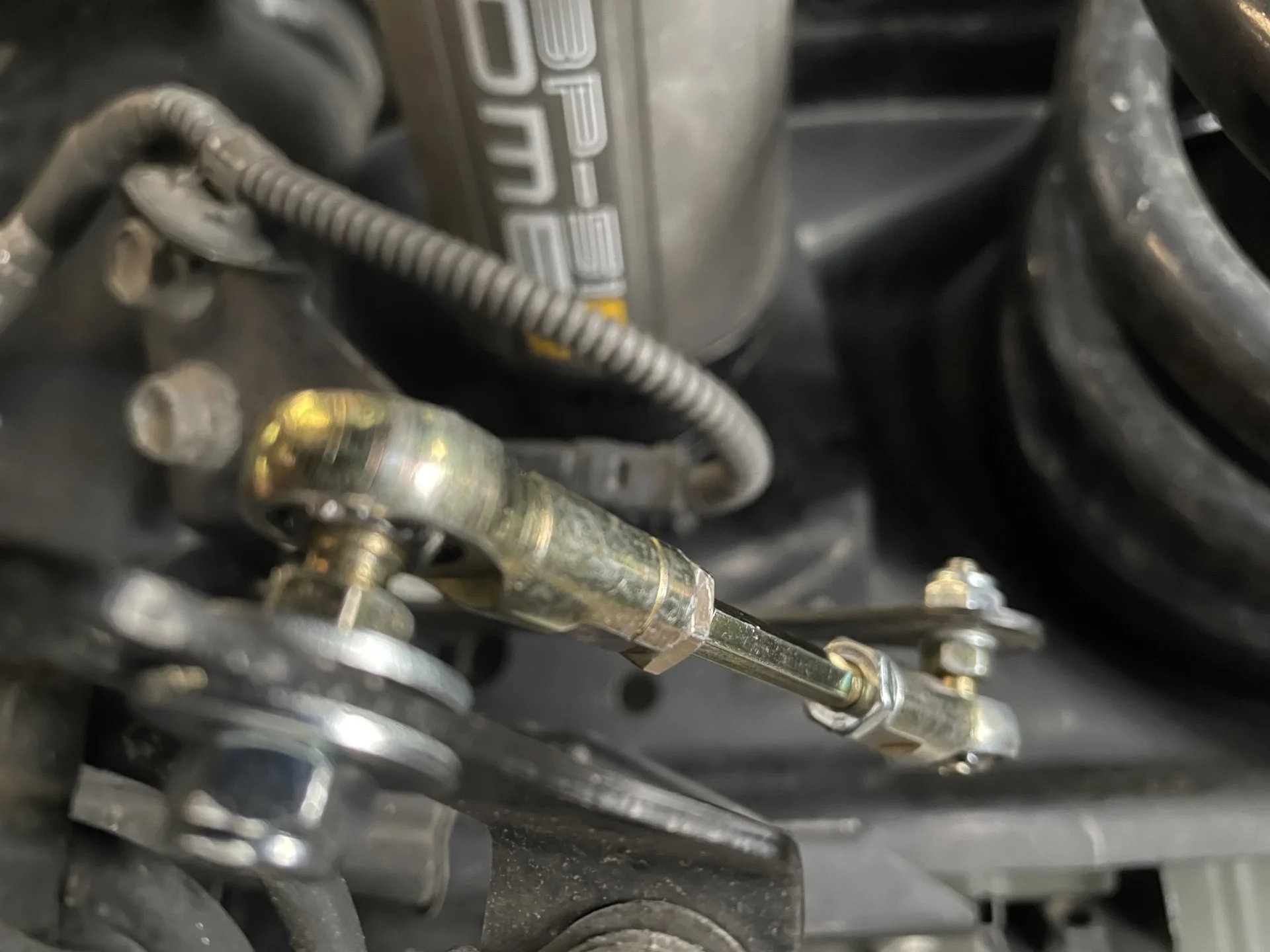 Carb-light-adjustment.webp