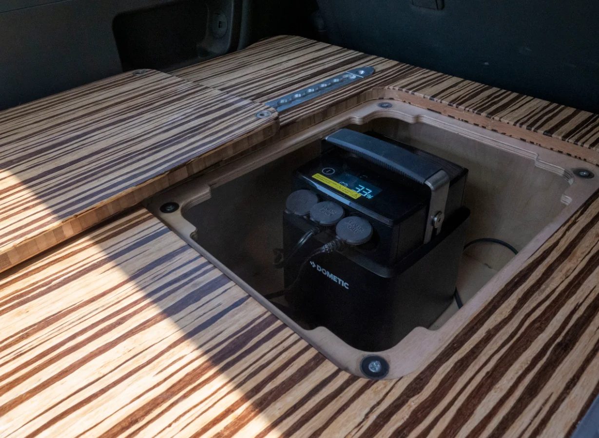 Cargo Hatch.png