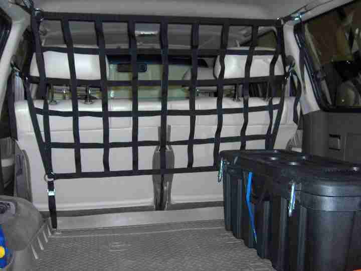 suv cargo net barrier