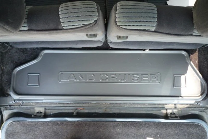 Cargo tray pics 006.webp