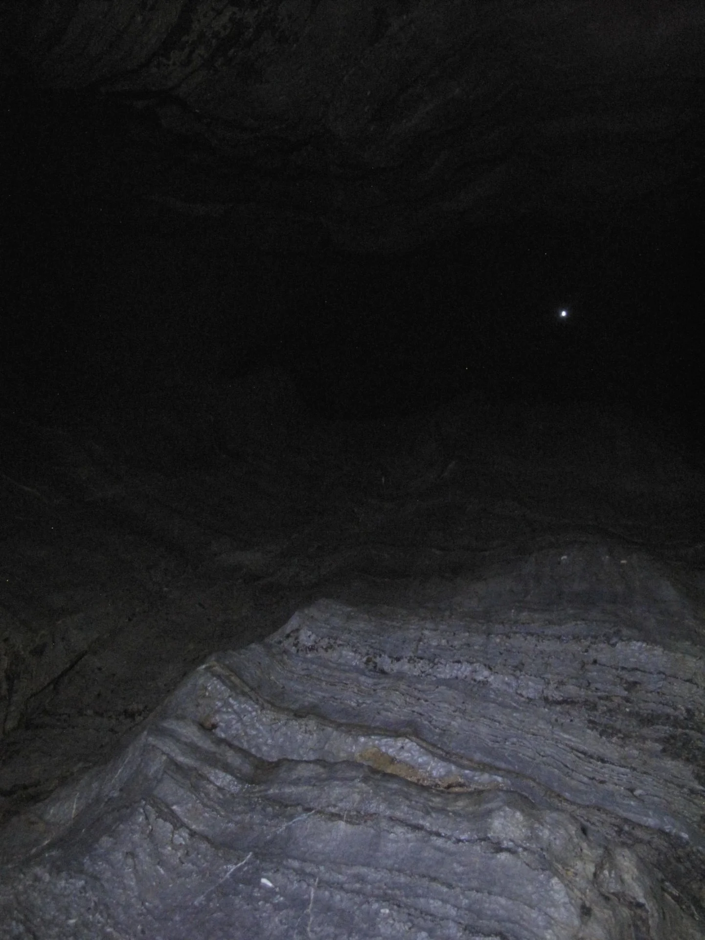 caving5.webp