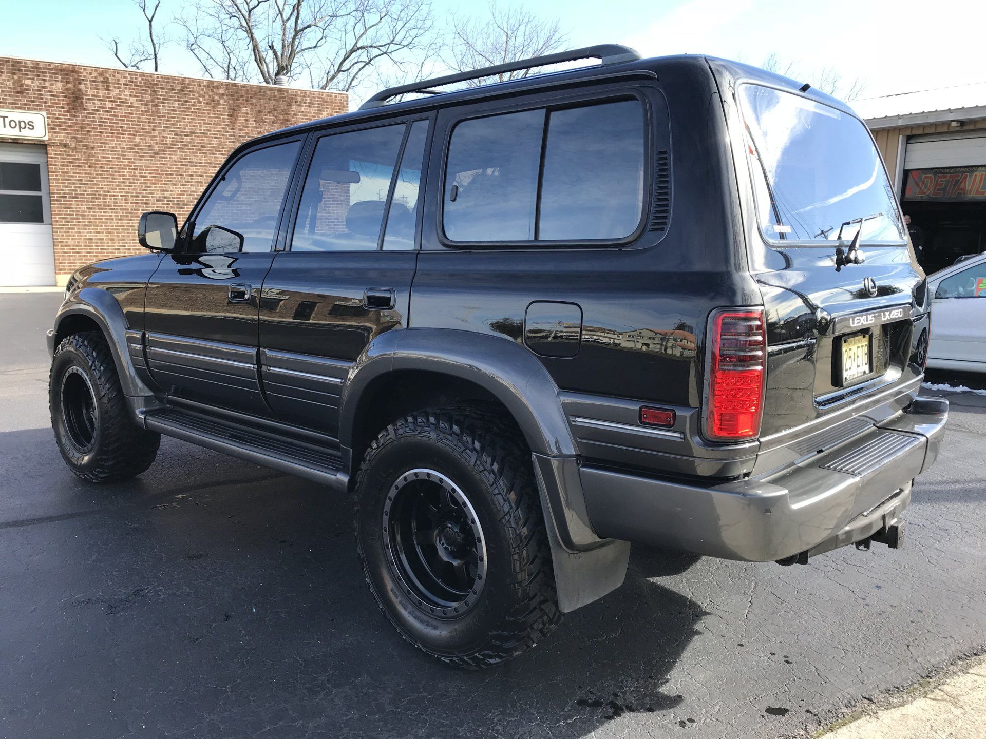 Lexus LX 450